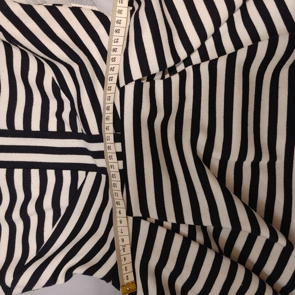 Formal dress - Picture 5 of 5